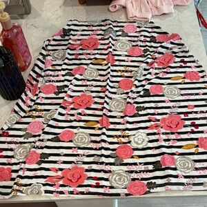 Itzy Ritzy nursing or carrier cover